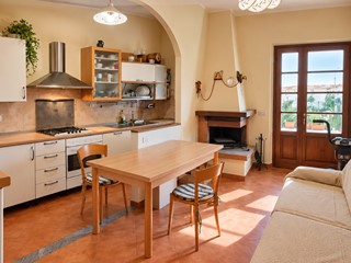 Appartamento in Vendita a San Miniato, zona Balconevisi, 127'000&euro;, 155 m², con Box
