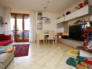 Appartamento in Vendita a Carrara, 249'000&euro;, 121 m², con Box