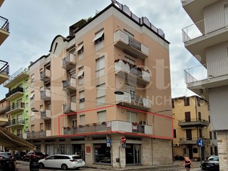 Appartamento in Vendita a San Benedetto del Tronto, 280'000&euro;, 109 m²