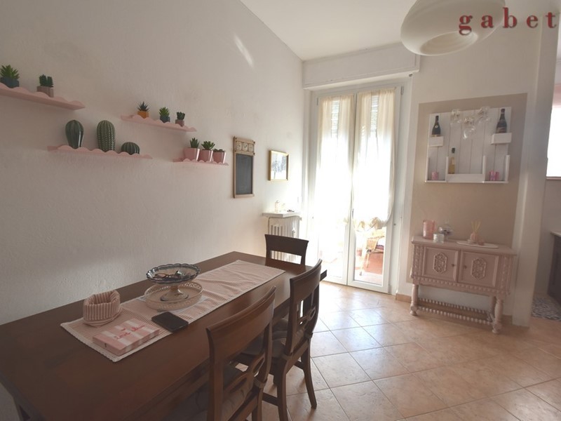 Trilocale in Affitto a Magenta, 800&euro;, 100 m², arredato