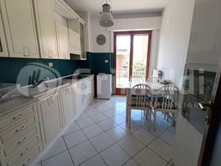 Trilocale in Vendita a Perugia, 130'000&euro;, 103 m²