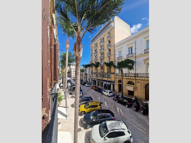 Appartamento in Vendita a Brindisi, 198'000&euro;, 139 m²