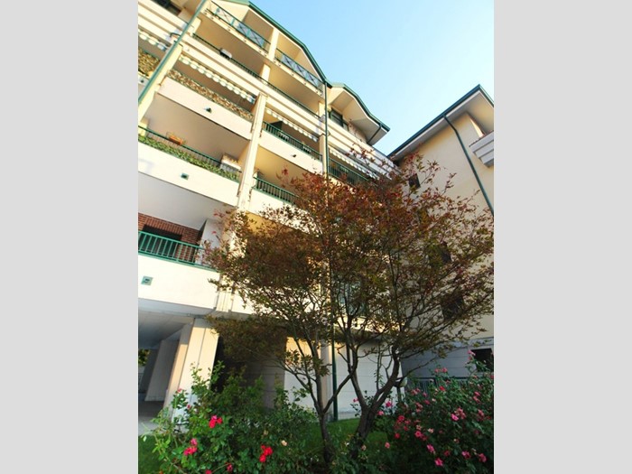 Trilocale in Vendita a Legnano, 238'000&euro;, 130 m², con Box