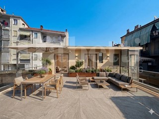 Appartamento in Vendita a Rivoli, 365'000&euro;, 174 m²