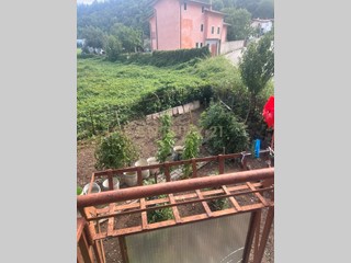 Appartamento in Vendita a Valdagno, 115'000&euro;, 112 m², arredato, con Box