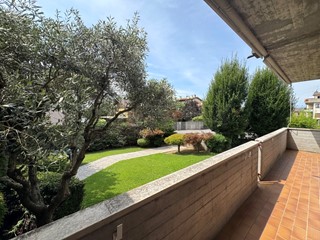 Appartamento in Vendita a Sandrigo, 168'000&euro;, 123 m², con Box