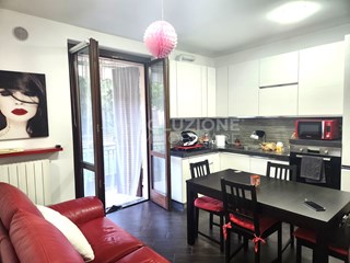 Trilocale in Vendita a Cene, 139'000&euro;, 80 m², arredato