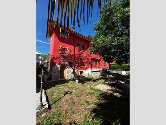 Appartamento in Vendita a Casoli, 180'000&euro;, 174 m²