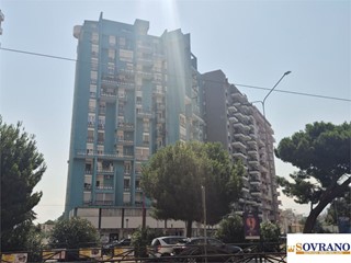 Appartamento in Vendita a Palermo, 400'000&euro;, 250 m²
