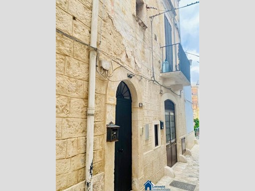 Trilocale in Vendita a Capurso, 135'000&euro;, 85 m²