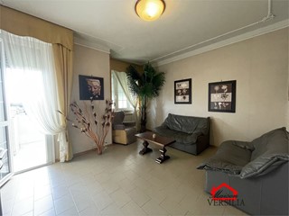Quadrilocale in Vendita a Carrara, 169'000&euro;, 120 m²
