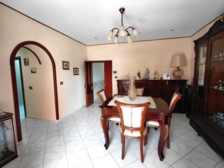 Trilocale in Vendita a Napoli, 310'000&euro;, 100 m²