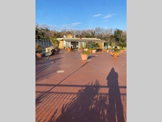 Appartamento in Affitto a Pozzuoli, 3'000&euro;, 140 m²