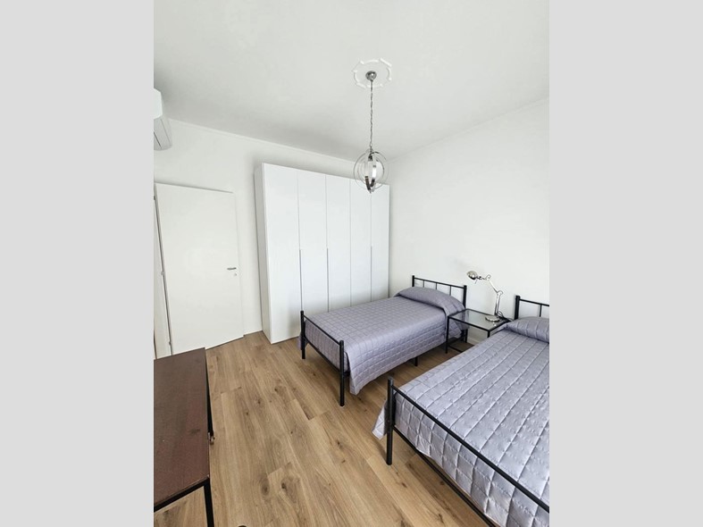 Quadrilocale in Affitto a Verona, 1'100&euro;, 110 m², arredato