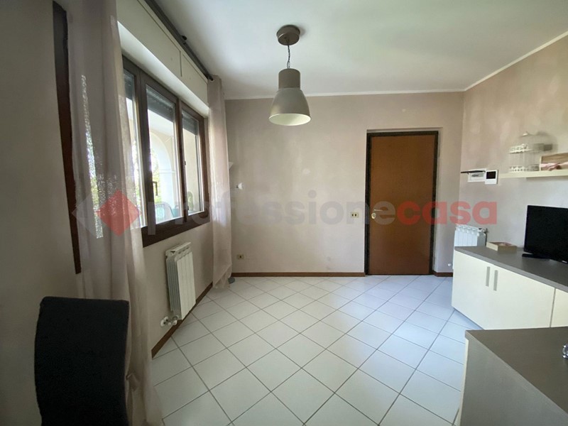 Bilocale in Vendita a Osio Sotto, 85'000&euro;, 65 m²