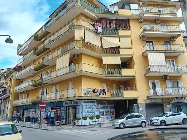 Trilocale in Affitto a Casalnuovo di Napoli, 600&euro;, 90 m²