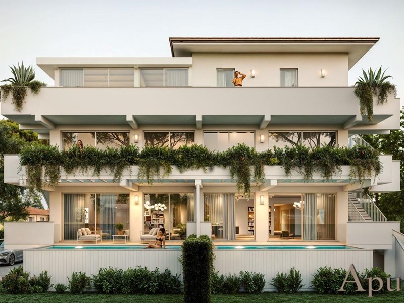 Appartamento in Vendita a Massa, zona Marina di Massa, 770'000&euro;, 192 m²