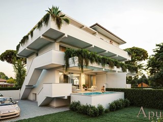 Trilocale in Vendita a Massa, zona Marina di Massa, 510'000&euro;, 109 m²