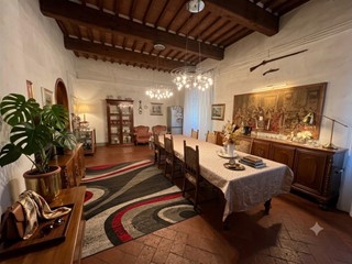 Trilocale in Vendita a San Miniato, zona Ponte a Elsa, 115'000&euro;, 94 m²