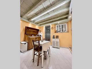 Monolocale in Vendita a Lucca, 188'000&euro;, 35 m², arredato