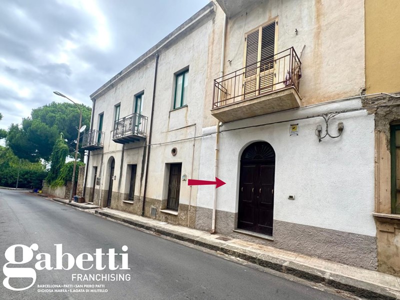 Bilocale in Vendita a Acquedolci, 40'000&euro;, 53 m²