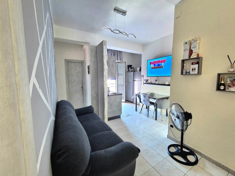 Bilocale in Vendita a Caivano, 55'000&euro;, 56 m²