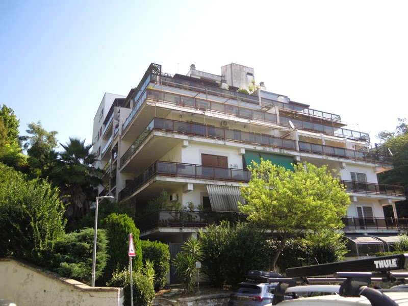 Bilocale in Vendita a Roma, 230'000&euro;, 65 m²