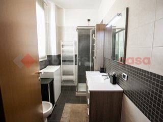 Bilocale in Vendita a Varedo, 205'000&euro;, 69 m², arredato, con Box