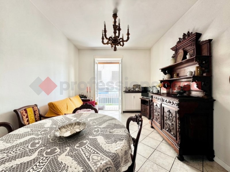 Bilocale in Vendita a Arona, 140'000&euro;, 68 m²