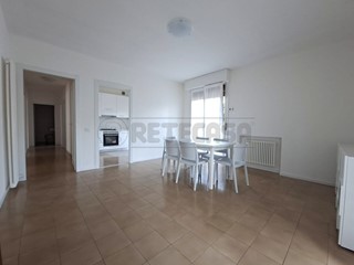 Appartamento in Affitto a Arzignano, 900&euro;, 110 m², con Box