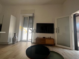 Bilocale in Affitto a Napoli, 1'000&euro;, 50 m², arredato
