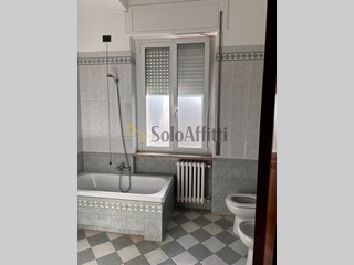 Trilocale in Affitto a Pescara, zona Tribunale Nuovo, 575&euro;, 96 m², con Box