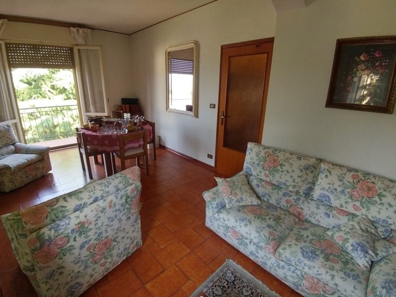 Appartamento in Vendita a Zocca, 78'000&euro;, 118 m², arredato, con Box