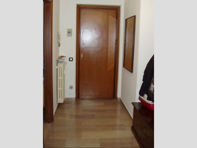 Appartamento in Vendita a Valenza, 49'838&euro;, 118 m², con Box