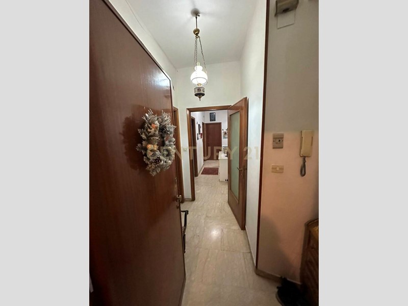 Quadrilocale in Vendita a Catania, 185'000&euro;, 128 m²