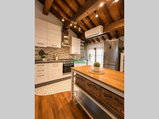 Monolocale in Vendita a Ravenna, 130'000&euro;, 35 m², arredato