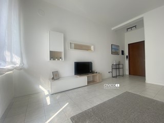 Appartamento in Affitto a Vicenza, zona S. Pio x, 1'300&euro;, 109 m², arredato
