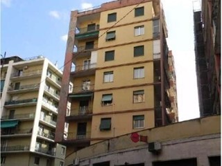 Quadrilocale in Vendita a Genova, zona San Fruttuoso, 80'000&euro;, 64 m²