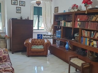 Quadrilocale in Vendita a Livorno, 137'000&euro;, 130 m²