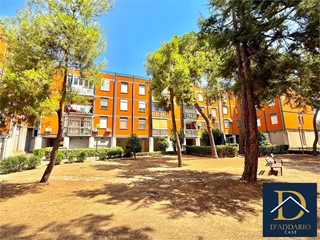 Quadrilocale in Vendita a Taranto, 58'000&euro;, 116 m²