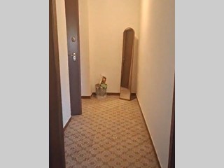 Trilocale in Vendita a Sarzana, zona Marinella di Sarzana, 140'000&euro;, 50 m², arredato