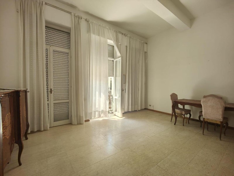 Appartamento in Vendita a Viareggio, 470'000&euro;, 105 m²