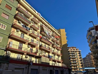 Quadrilocale in Vendita a Foggia, 158'000&euro;, 100 m², arredato