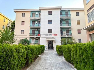 Trilocale in Vendita a Foggia, 128'000&euro;, 99 m²