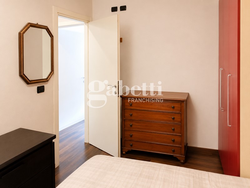 Quadrilocale in Vendita a Firenze, 285'000&euro;, 90 m²