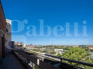 Attico in Vendita a Aprilia, 208'000&euro;, 79 m²