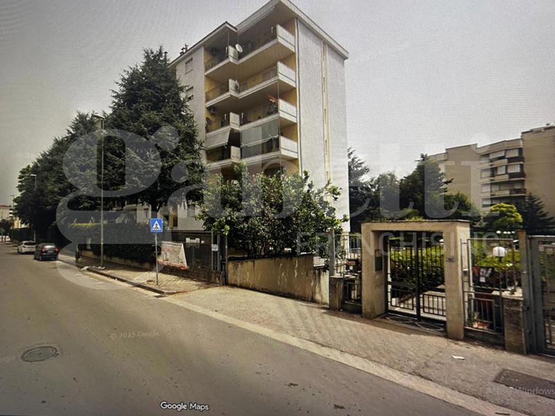 Quadrilocale in Vendita a Aversa, 280'000&euro;, 115 m², con Box