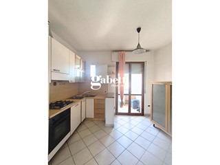 Trilocale in Vendita a Riccione, 265'000&euro;, 118 m², con Box