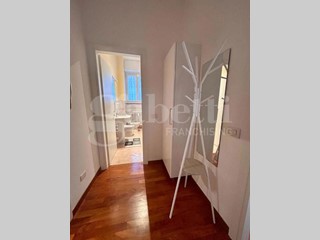 Monolocale in Vendita a Milano, 290'000&euro;, 59 m², arredato