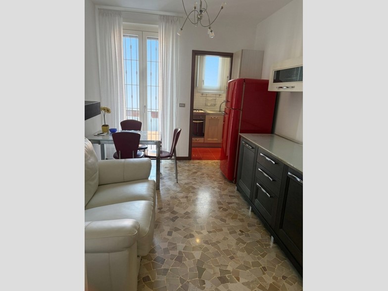 Bilocale in Affitto a Milano, 1'050&euro;, 50 m², arredato